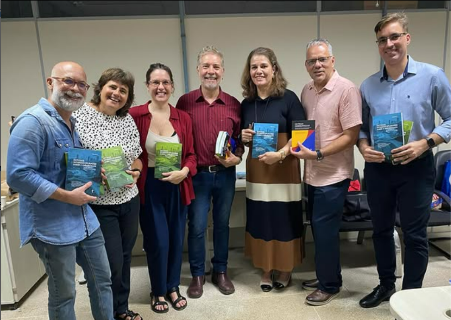 Lançamento dos volumes 3 e 4 da Coletânea do PPGEISU